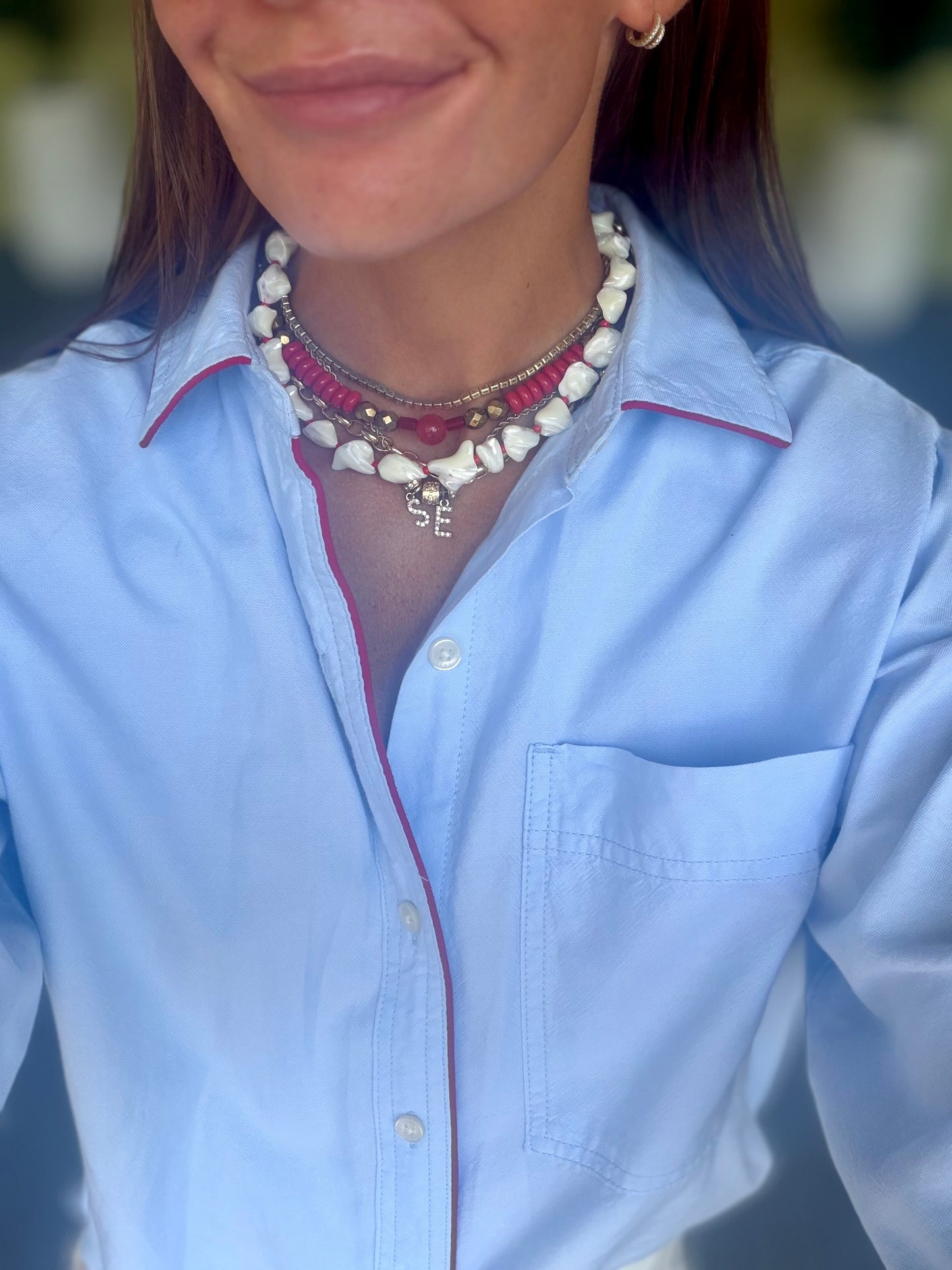 white shell necklace