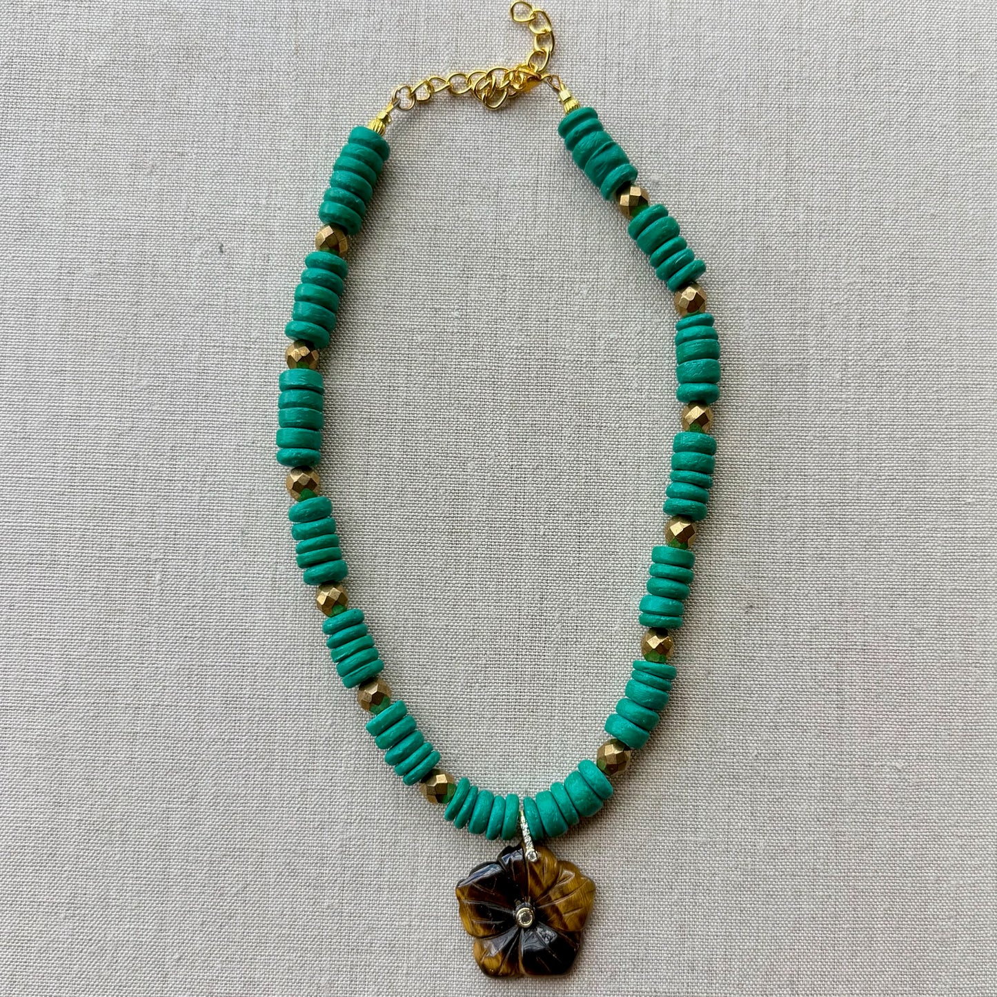 emerald bloom necklace