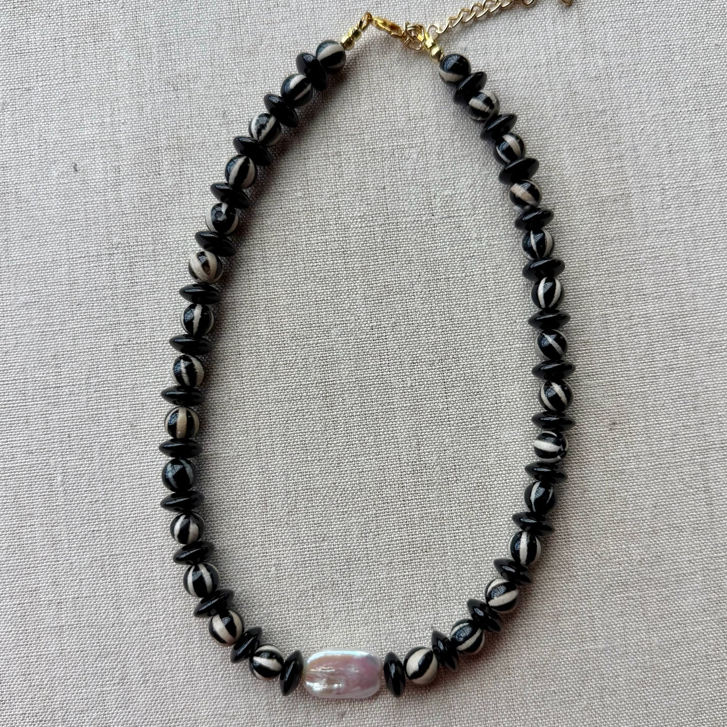 midnight pearl necklace