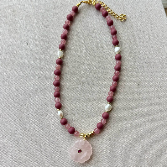 berry bloom necklace