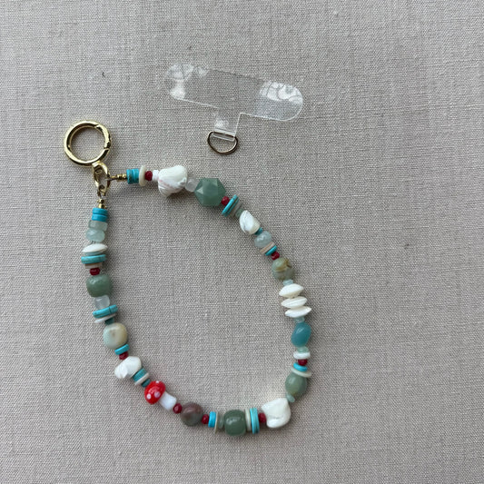seaside charms phone chain